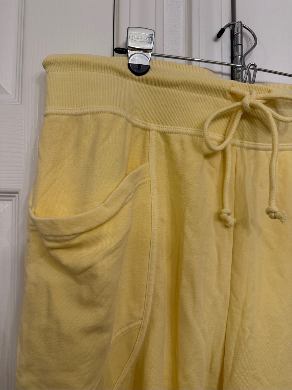 ANTHROPOLOGIE Daily Practice Easygoing Capri Sweatpants Sz L - NWT - Picture 5 of 10